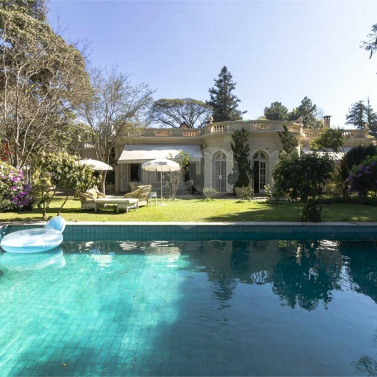 Casa à venda com 4 suítes em Alto da Boa Vista, São Paulo, SP