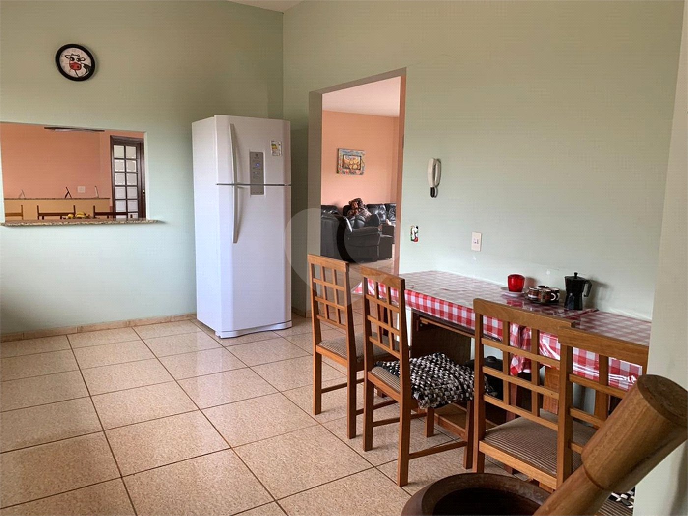 Casa ampla à venda no Vale das Flores em Atibaia