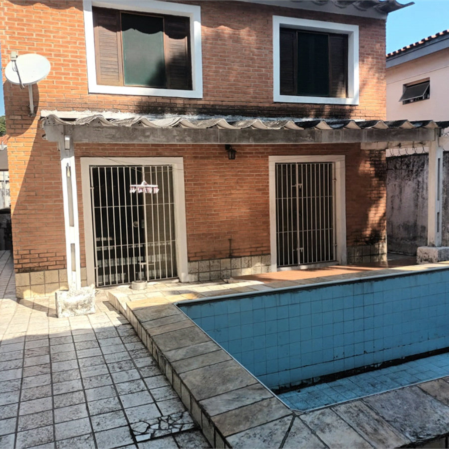 Casa à venda com 4 suítes em Vila Sônia, São Paulo, SP