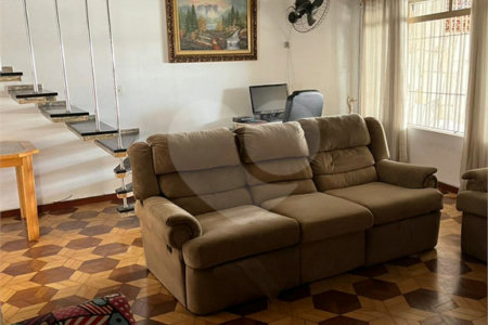 Excelente Sobrado na Saúde - 180m2 - 3 Quartos/1 Suíte/3 Vagas na garagem