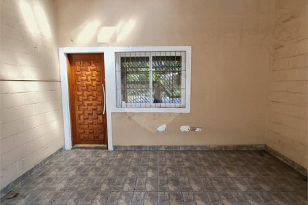 Sobrado à venda com 2 quartos em Interlagos, São Paulo, SP