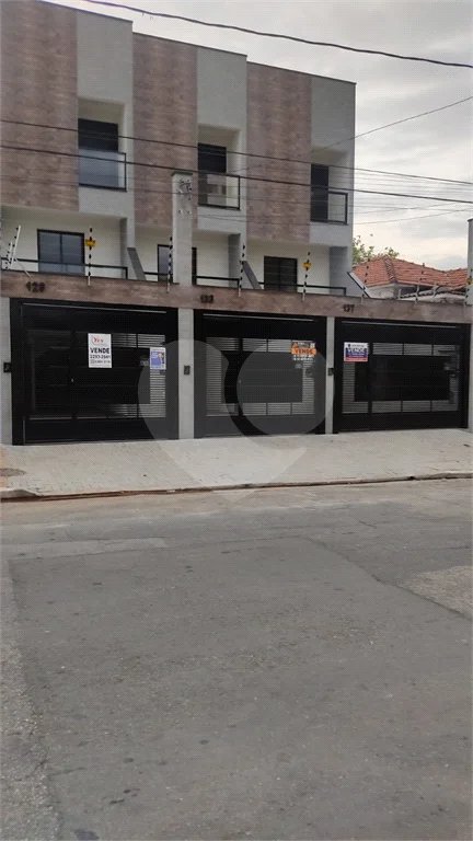 Sobrado à venda na Vila Carrão, 3 quartos (1 suíte)