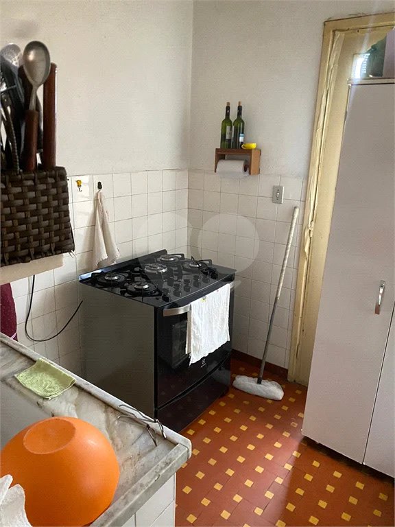 Sobrado á venda em Moema de 280m² com 3 vagas 3 dormitórios e 5 banheiros