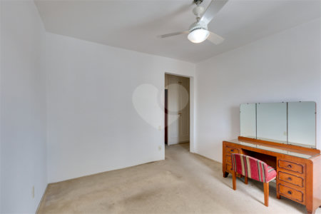 Apartamento à venda com 3 suítes em Real Parque, São Paulo, SP