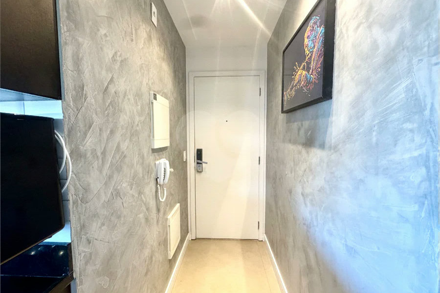 Último Andar | Estação Gabriele | 38 m² | Mobiliado | Campo Belo