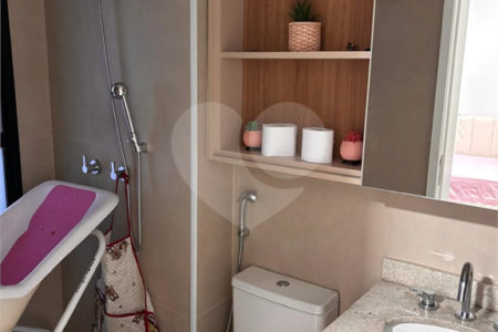 Apartamento com 73m², 2 dormitórios, 2 suítes e 1 vaga próximo ao Parque Ibirapuera em São Paulo - SP.