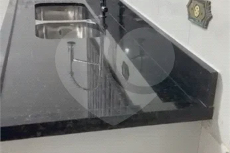 Linda casa térrea em Itanhaém a poucos metros da praia ????