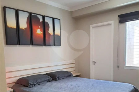 Apartamento reformado de 92 m² no Baeta Neves, com 2 dormitórios, 1 suíte, sala ampliada, área gourmet, 2 vagas, planejados e lazer completo.
