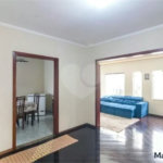 Casa com 275m², 3 quartos, 2 suítes, 8 garagens, à venda em Santo André