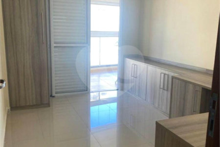 Apartamento para venda e locação no Edifício Residencial Oswaldo Ienco