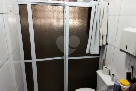 Vende Sobrado com 180m² - Vila Santa Catarina