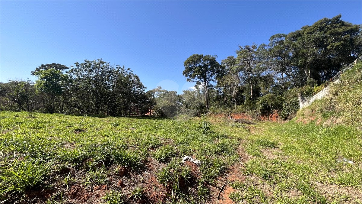 Terreno a Venda com 1000m2 no Jd Estancia Brasil em Atibaia