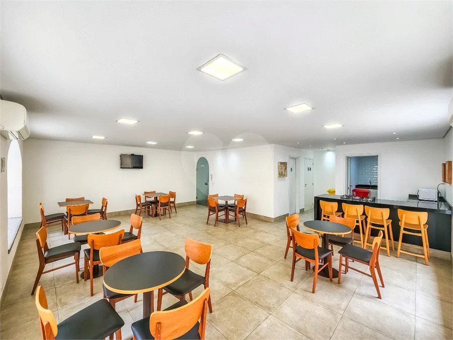 Apartamento à venda com 3 quartos, sendo 1 suíte, em Brooklin, São Paulo, SP