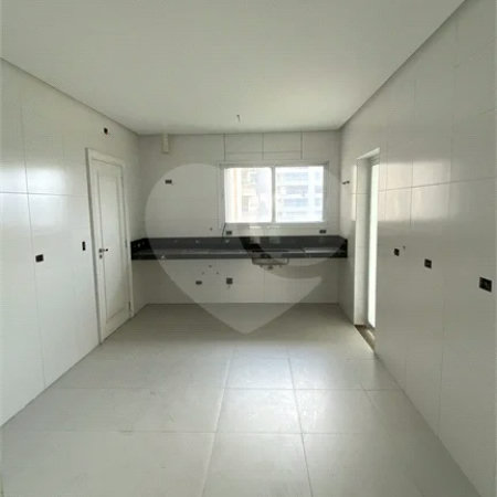 Apartamento alto padrão Guarujá
