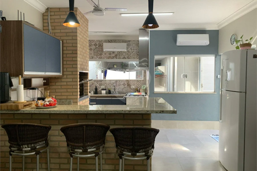 Linda Casa à Venda no Bairro Santa Rosa, na cidade de Piracicaba-SP.