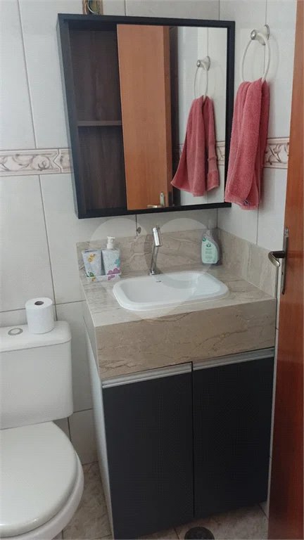 Apartamento com 80m² , 2 dormitórios , sendo 1 suíte , 1 vaga , à venda na Vila Tibiriça , em Santo André.