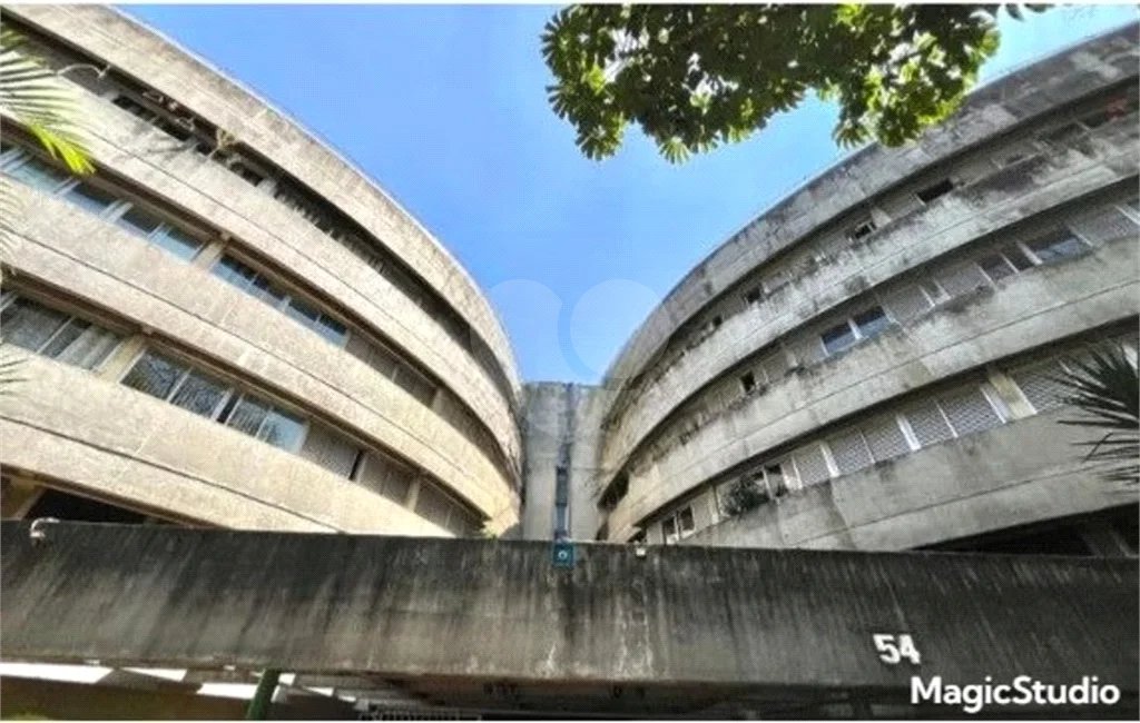 Sala com 37m² , 2 vagas , à venda no Jabaquara.