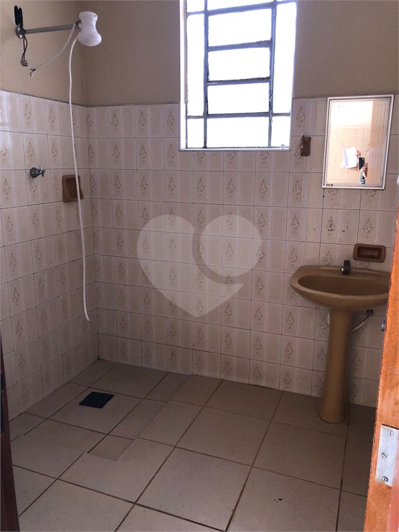 Casa para venda no Centro.
