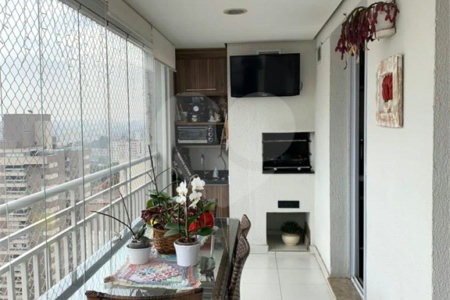 Apartamento 112m2 para venda na Mooca com 3 dormitórios. + 2 vaga. Rua Taquari.