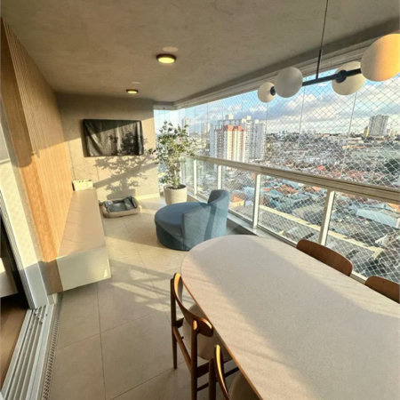 Apartamento à venda no bairro Vila Regente Feijó com 165 m² de área útil construída, com 3 dormitórios, sendo 3 suítes,Mobiliado com 3 Suítes 3 Vagas no Araribá Home Resort