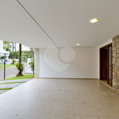 Casa de condomínio 4 suítes a venda no Alto da Boa Vista