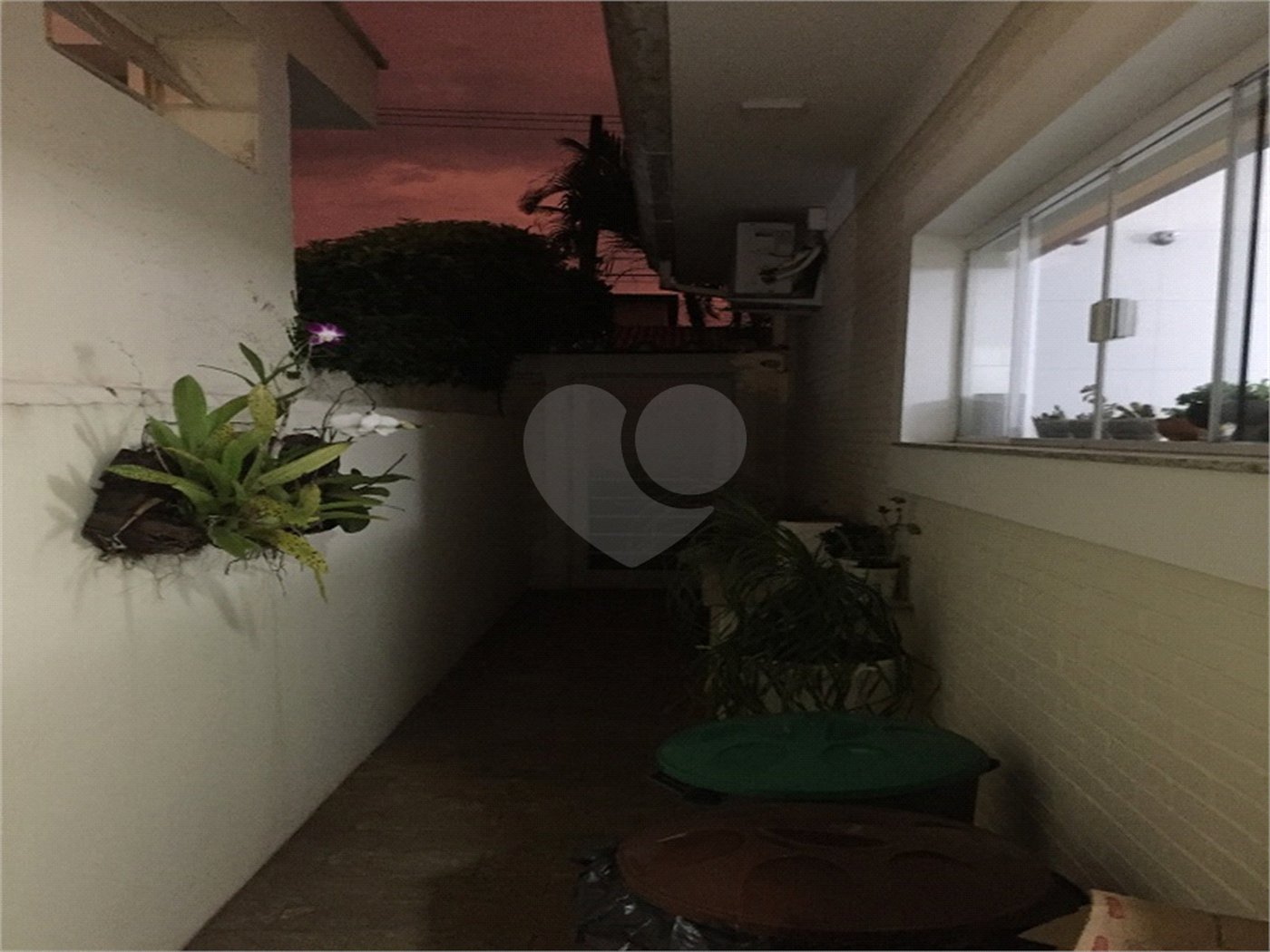 Maravilhosa casa ampla e térrea na região do Estância Suiça
