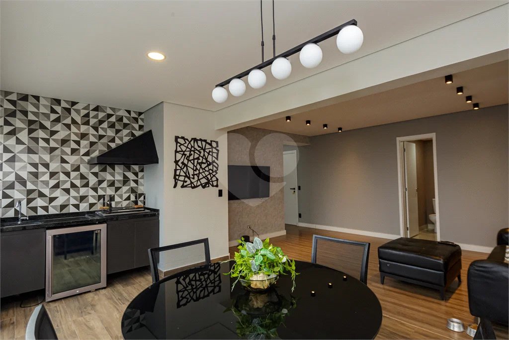 Apartamento para alugar com 3 suítes em Santo Amaro, São Paulo, SP
