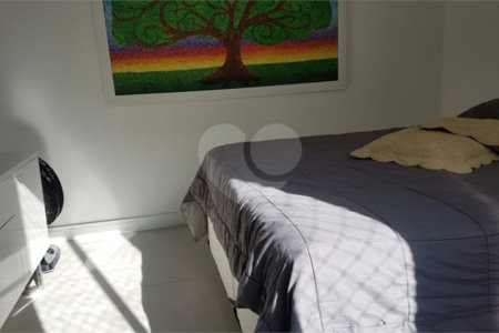 Apartamento com dois dormitórios na Bela Vista