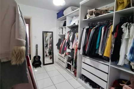 Lindo Sobrado em Condomínio