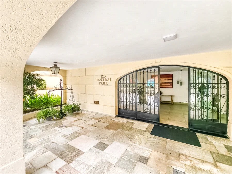 Apartamento à venda com 3 quartos, sendo 1 suíte, em Brooklin, São Paulo, SP