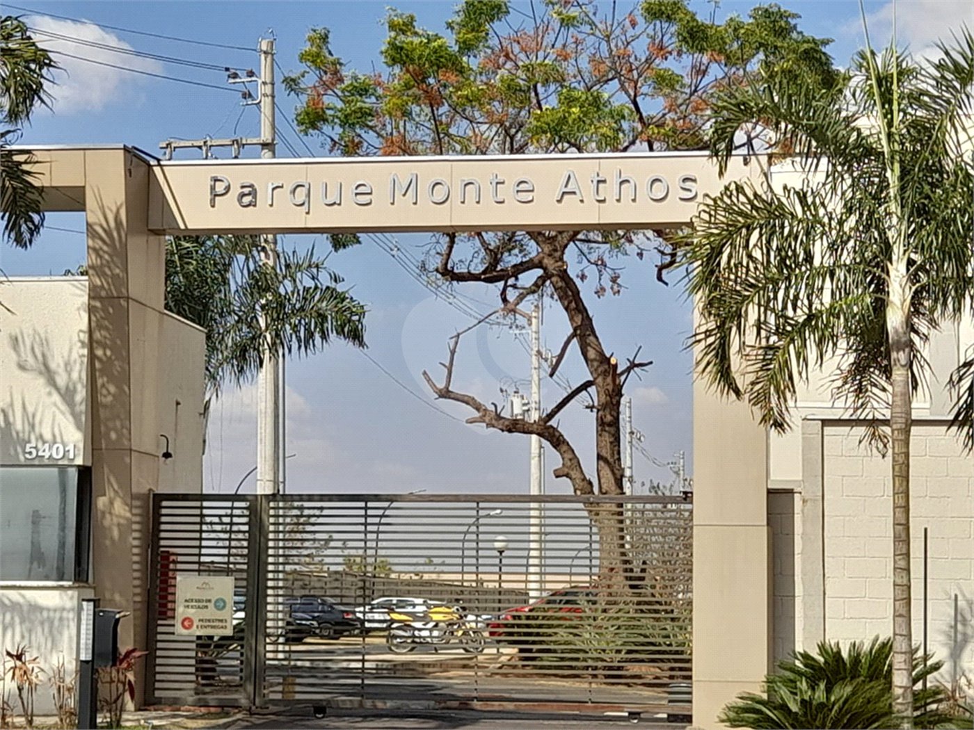 Apartamento para venda no Monte Athos.