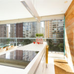 Apartamento de Alto Padrão no Campo Belo para venda com porteira fechada, com 4 dormitórios suítes e 4 vagas com lazer de club.