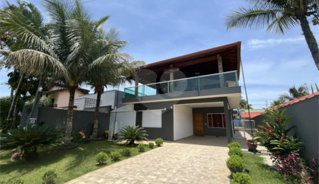 Casa à venda com 4 quartos, sendo 1 suíte, em Morada da Praia, Bertioga, SP