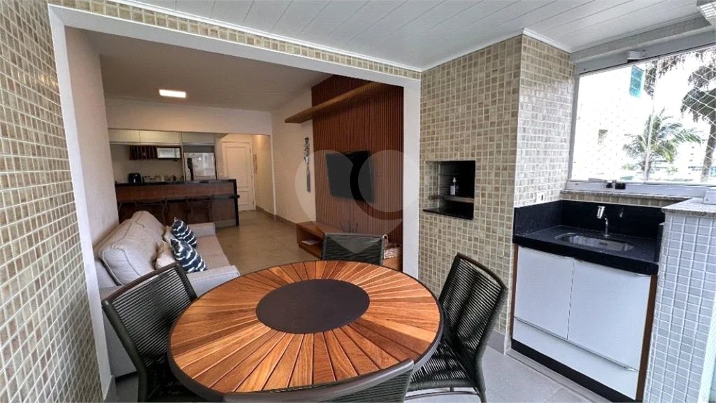 Apartamento à venda com 3 quartos, sendo 1 suíte,  em Riviera de São Lourenço, Bertioga, SP