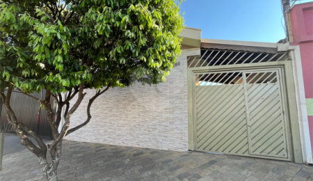 Casa à venda com 2 quartos em Parque Industrial, São Carlos, SP