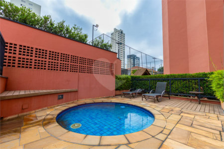 Apartamento à venda com 3 quartos, sendo 1 suíte, em Chácara Santo Antônio, São Paulo, SP
