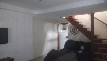 Sobrado à venda com 4 quartos, sendo 1 suíte,  em Jardim Catanduva, São Paulo, SP