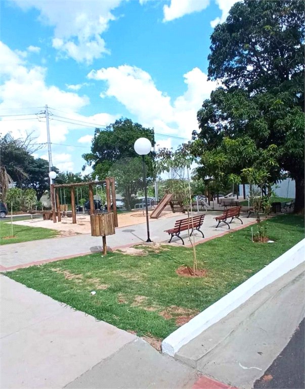 Apartamento á venda no Flor de Liz Residence