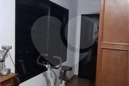 Casa térrea no Condomínio Jardim Botânico , localizado na cidade Bady Bassit/SP .