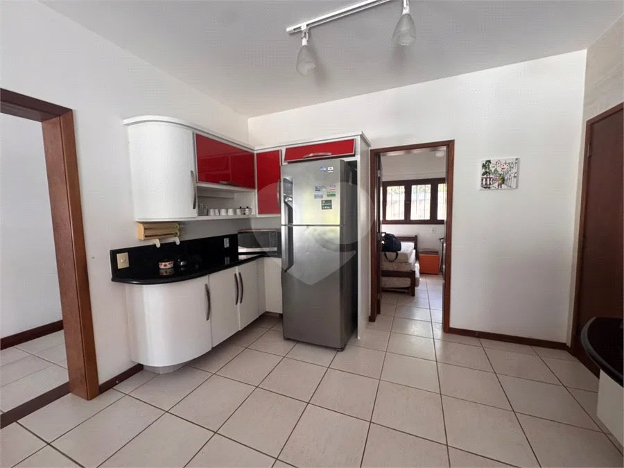 Casa à venda com 4 suítes em Ferradura, Armação dos Búzios, RJ