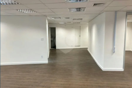 Conjunto comercial para locação na Vila Olímpia
