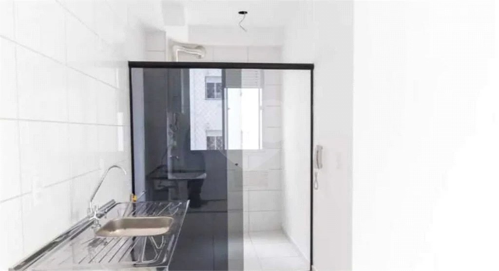 Apartamento com 50m², 2 dormitórios, 1 vaga, á venda em Itaquera.