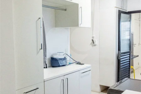 VILA NOVA CONCEIÇÃO - 216 M² - 4 VAGAS