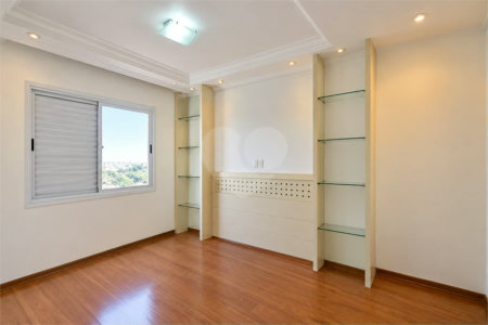 Cobertura duplex no Centro de São Bernardo do Campo, com 3 suítes, hidromassagem, mini spa, área gourmet e 2 vagas de garagem. Aceita permuta por apartamento de menor valor.
