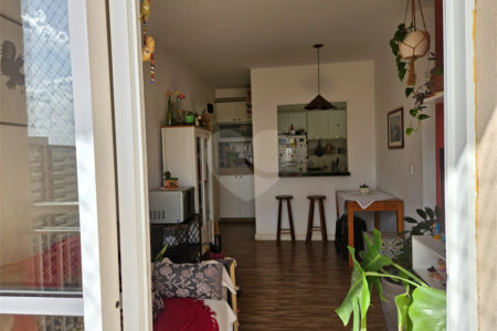 Vendo Apartamento no Condomínio Geen View