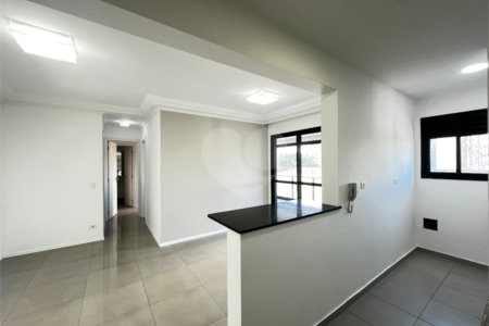 Apartamento à venda com 2 quartos, sendo 1 suíte, em Alto da Boa Vista, São Paulo, SP