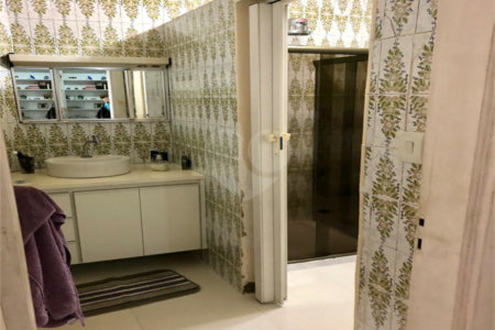 Apartamento 2 quartos. Rua Avanhandava.