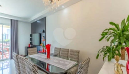Apartamento à venda com 3 suítes em Vila Regente Feijó, São Paulo, SP