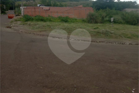 Terreno à venda – 402,87 m² Prolongamento do Jardim das Torres.