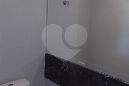 Apartamento á venda no Condomínio Edifício Murano